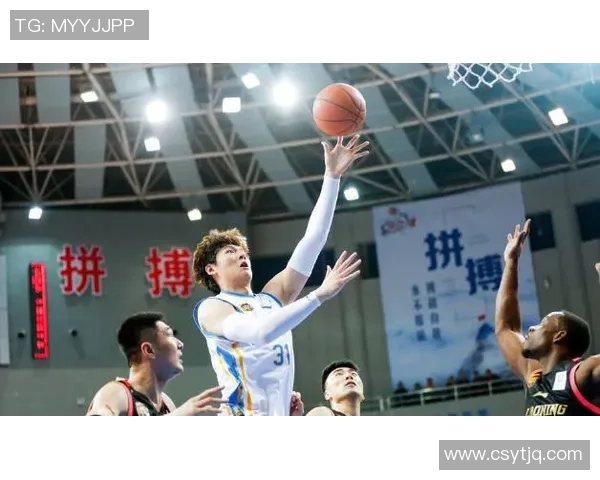 杭州篮球队耐力争议引发热议球迷对球队表现褒贬不一